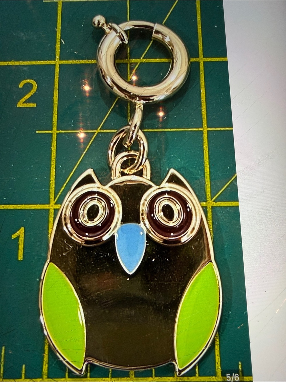 Gucci Enamel Owl CHARM ONLY in White, Lime Green & Sky Blue. Keychain EUC - Picture 7 of 16
